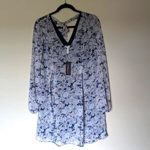 NWT BCBGeneration Floral Dress Fully Lined Size XS